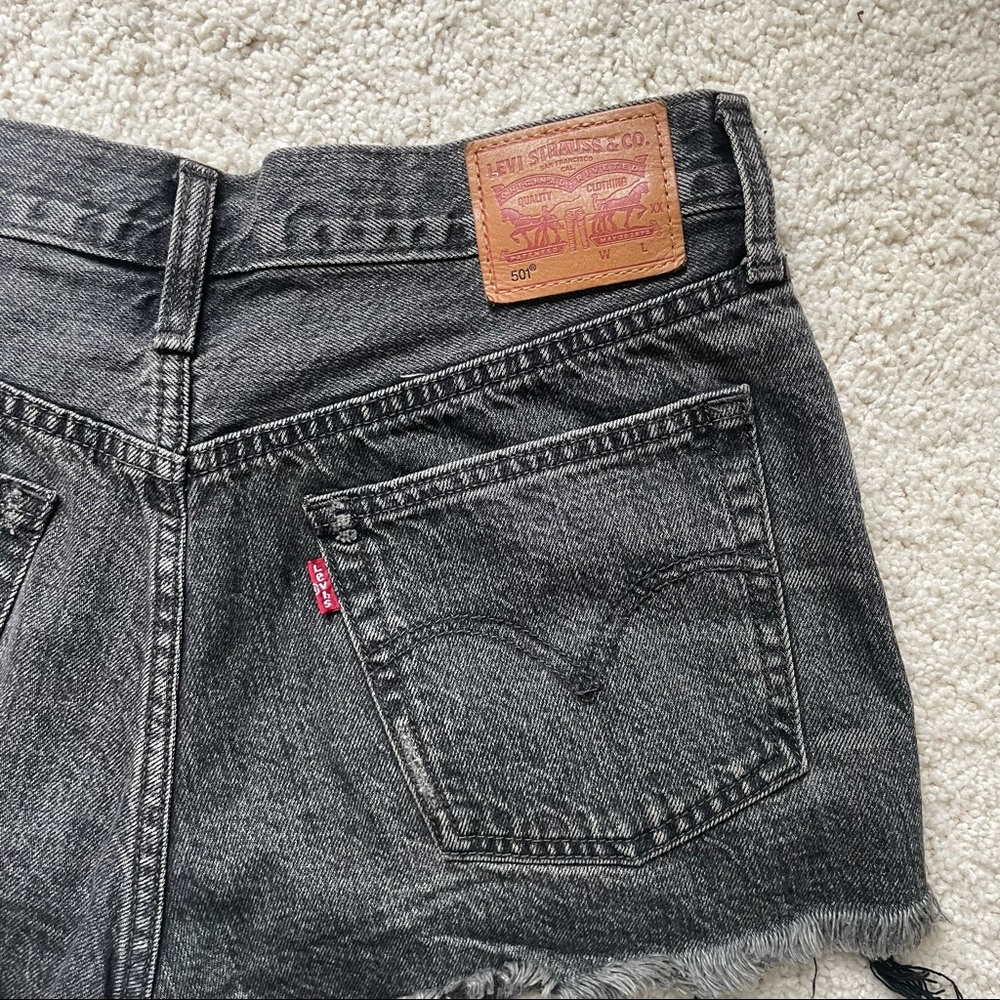 Levi’s 501 Shorts Black - Picture 3 of 4